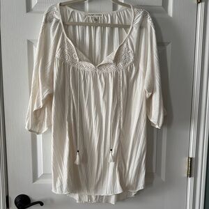 New York Laundry Cream Lace Detail Blouse